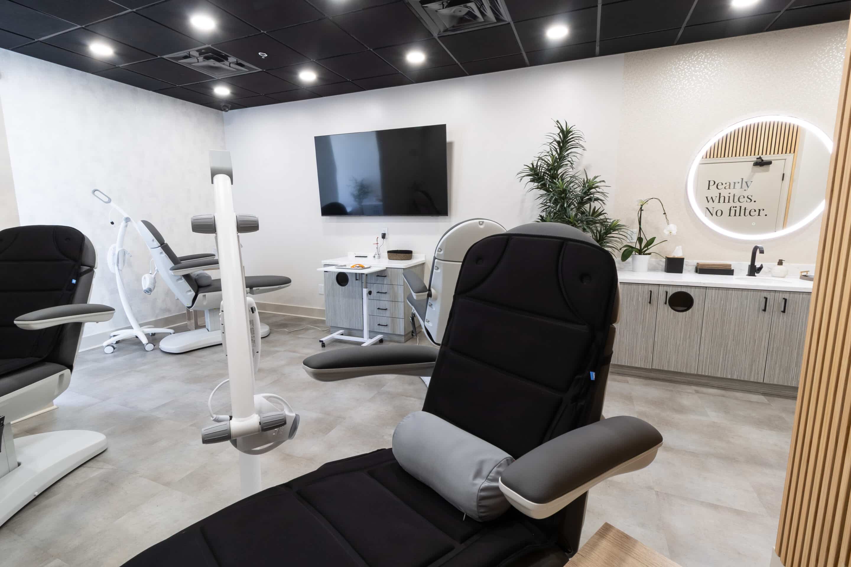Nova Whitening Studio nova whitening chairs and equipment